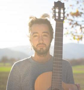 Guitare Classique / Basse / Electrique / Folk